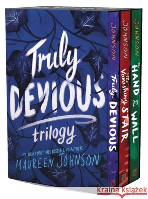 Truly Devious 3-Book Box Set: Truly Devious, Vanishing Stair, and Hand on the Wall Johnson, Maureen 9780063023154