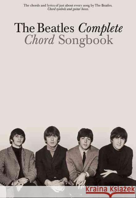 The Beatles Complete Chord Songbook Beatles 9780634022296 Hal Leonard Corporation