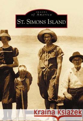 St. Simons Island Pat Morris Patricia Morris 9780738515861 Arcadia Publishing (SC)