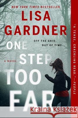 One Step Too Far Gardner, Lisa 9780593185438 Penguin Random House - książka