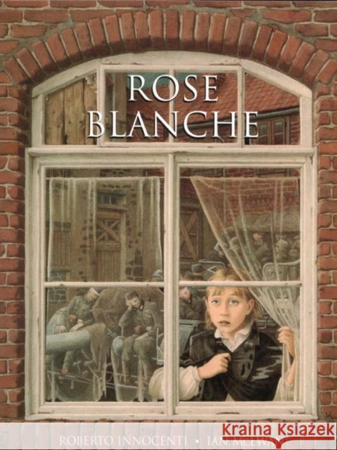 Rose Blanche Ian McEwan 9780099439509 Penguin Random House Children's UK - książka