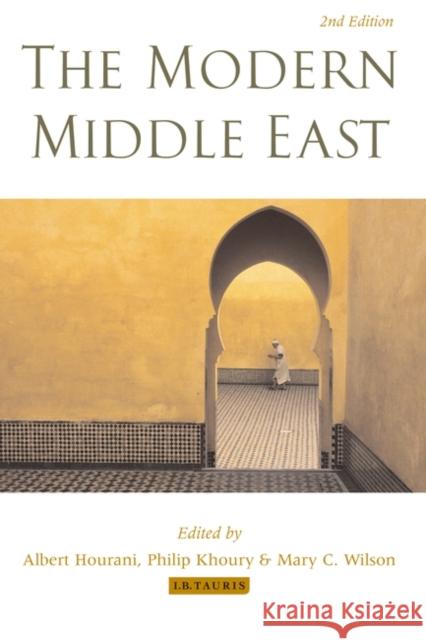 The Modern Middle East: A Reader Hourani, Albert 9781860649639  - książka