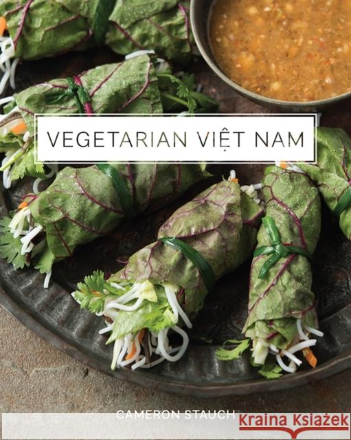 Vegetarian Viet Nam Cameron Stauch 9780393249330 W. W. Norton & Company - książka