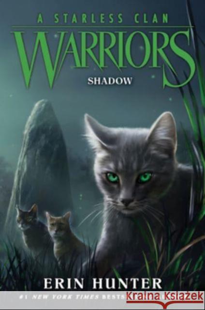 Warriors: A Starless Clan #3: Shadow Erin Hunter 9780063050211 HarperCollins Publishers Inc - książka