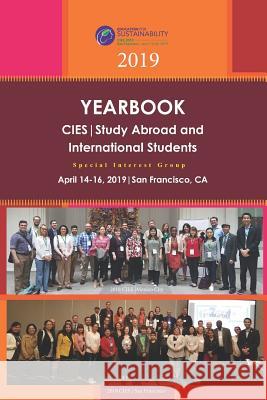 2019 Yearbook: Study Abroad and International Students Star 9780359620418 Star Scholars Network - książka