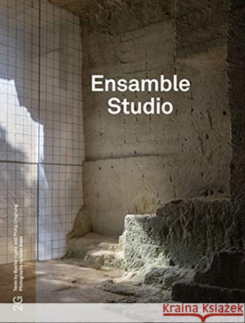 2G 82: Ensamble Studio: No. 82. International Architecture Review  9783960988069 Verlag der Buchhandlung Walther Konig - książka