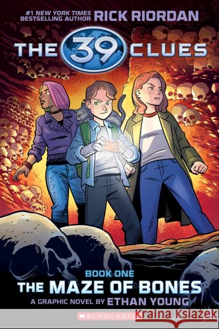 39 Clues Graphix #1: The Maze of Bones (Graphic Novel Edition) Rick Riordan 9781338803365 Scholastic US - książka