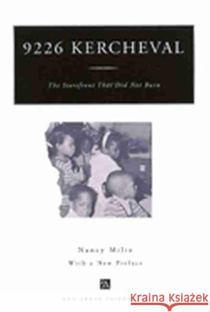 9226 Kercheval: The Storefront That Did Not Burn, with a New Preface Milio, Nancy 9780472086955 University of Michigan Press - książka