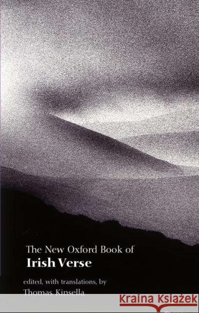 The New Oxford Book of Irish Verse Thomas Kinsella 9780192801920