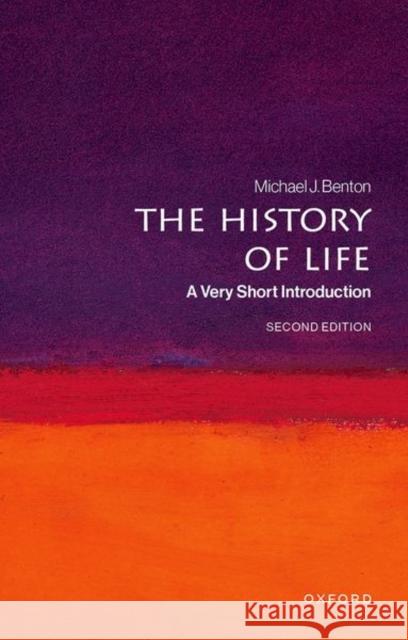 The History of Life Michael J. (Professor of Palaeontology, University of Bristol) Benton 9780198950080