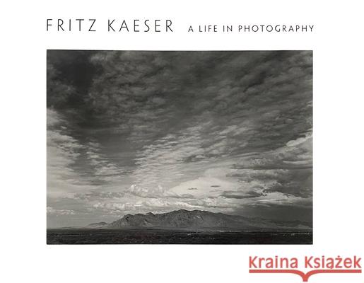 Fritz Kaeser: A Life in Photography Stephen R. Moriarity Stephen R. Moriarity Steve Moriarty 9780268028527 