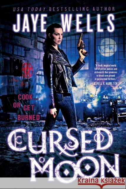 Cursed Moon Jaye Wells 9780316228466