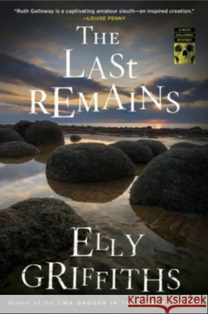 The Last Remains: A British Cozy Mystery Elly Griffiths 9780358726487 HarperCollins