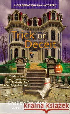 Trick or Deceit Shelley Freydont 9780425281475