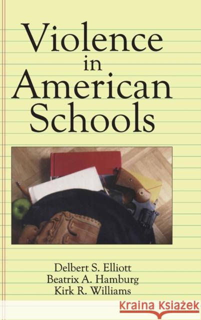 Violence in American Schools: A New Perspective Elliott, Delbert S. 9780521594509 CAMBRIDGE UNIVERSITY PRESS