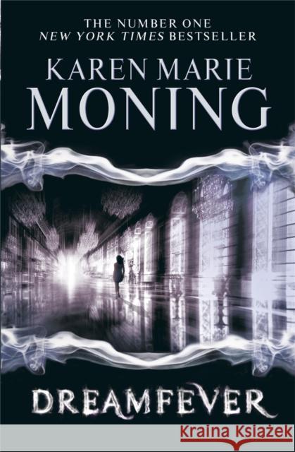 Dreamfever Karen Marie Moning 9780575108561 0