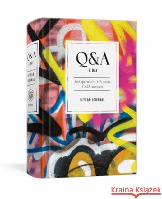 Q&A a Day Graffiti: 5-Year Journal Potter Gift 9780593582268 Random House USA Inc