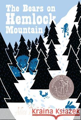 The Bears on Hemlock Mountain Alice Dalgliesh Helen Sewell 9780689716041