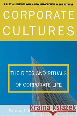 Corporate Cultures 2000 Edition Deal, Terry 9780738203300 Perseus Books Group