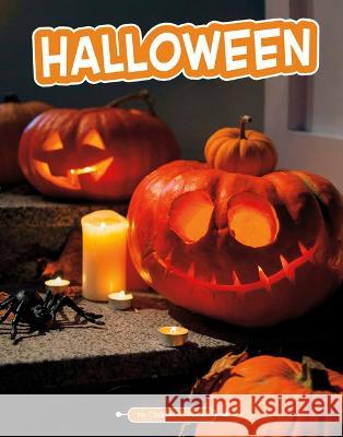 Halloween Charles C. Hofer 9780756575656 Pebble Books