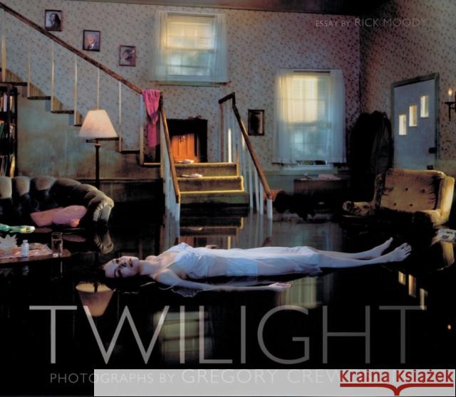 Twilight: Photographs by Gregory Crewdson  9780810910034 Abrams