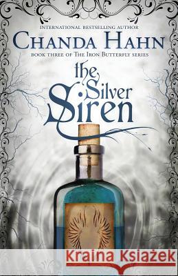 The Silver Siren Chanda Hahn 9780996104807