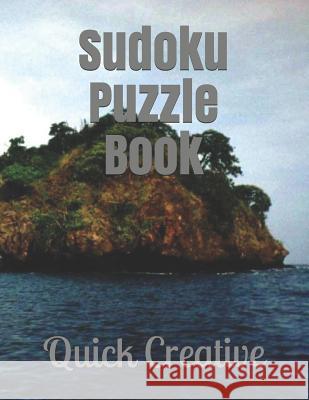 Sudoku Puzzle Book: Vacation Edition featuring 300 Sudoku Puzzles and Answers Quick Creative 9781082086663