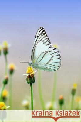 White Butterfly: There Are Over 20,000 Species of Butterflies in the World. Planners and Journals 9781091325999 Independently Published