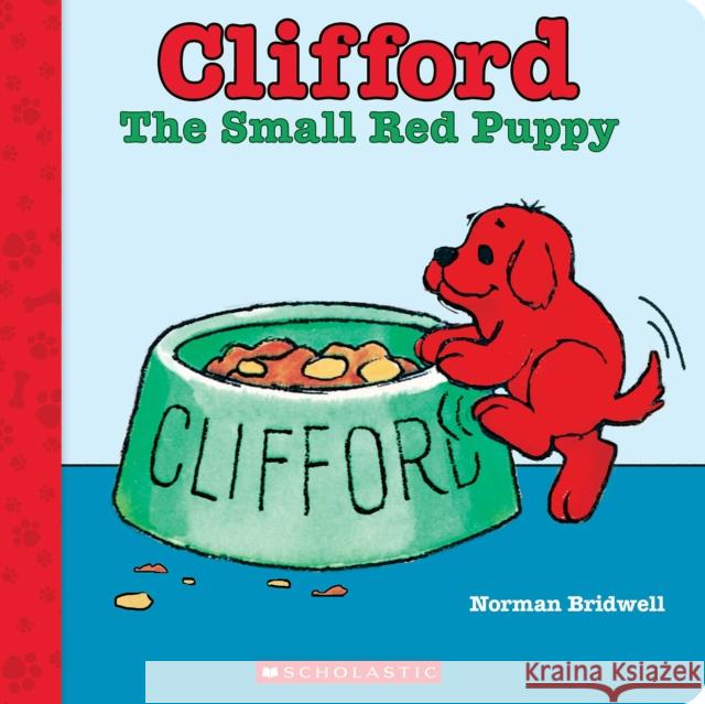 Clifford the Small Red Puppy Norman Bridwell 9781339032306 Scholastic US