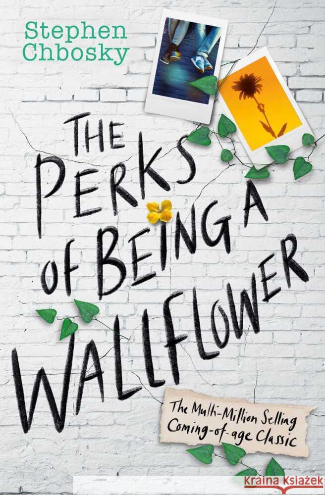 The Perks of Being a Wallflower YA Edition Stephen Chbosky 9781398530003 Simon & Schuster Ltd