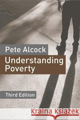 Understanding Poverty Pete Alcock 9781403940926 PALGRAVE MACMILLAN