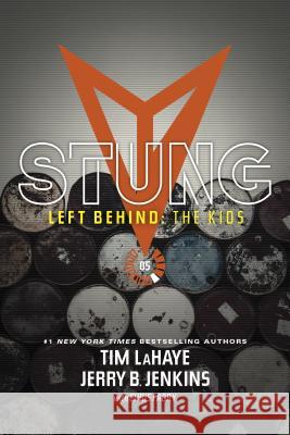 Stung Tim LaHaye Jerry B. Jenkins 9781414399546 Tyndale House Publishers