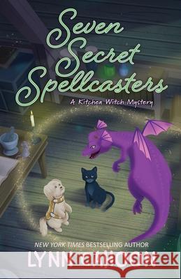 Seven Secret Spellcasters Lynn Cahoon 9781420527803 Thorndike Press Large Print