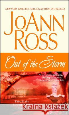 Out of the Storm JoAnn Ross 9781476751757