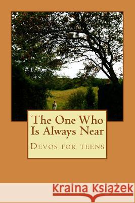 The one who is always near Pahus, Ida 9781492931737 Createspace