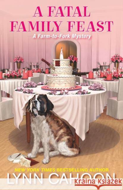 A Fatal Family Feast Lynn Cahoon 9781516111060 Kensington Publishing Corporation