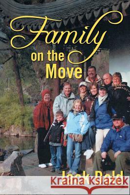 Family on the Move Jack Dold 9781524647575