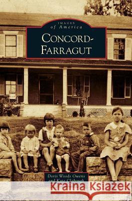 Concord-Farragut Doris Woods Owens, Kate Clabough 9781531633868