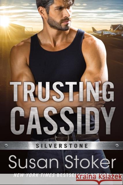 Trusting Cassidy Susan Stoker 9781542024907 Amazon Publishing
