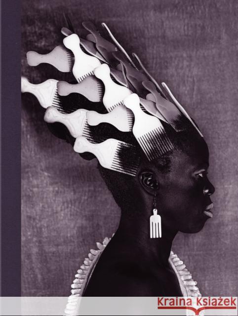 Zanele Muholi: Somnyama Ngonyama, Hail the Dark Lioness, Volume II  9781597115377 Aperture