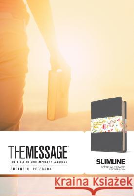 The Message Slimline Edition Eugene H. Peterson 9781641581240 
