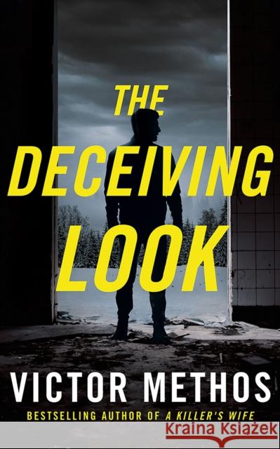 The Deceiving Look Victor Methos 9781662516245 Thomas & Mercer