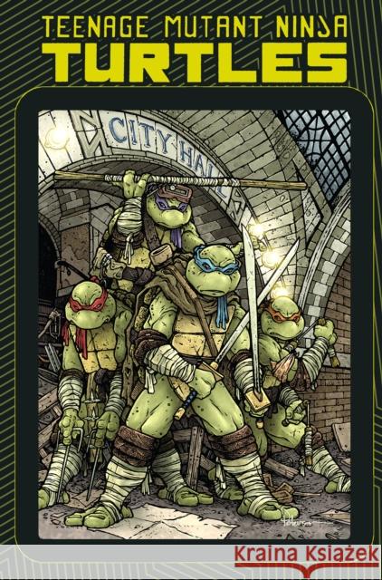 Teenage Mutant Ninja Turtles: Macro-Series Kevin Eastman Paul Allor Ian Flynn 9781684054831