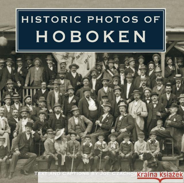 Historic Photos of Hoboken  9781684420193 Turner