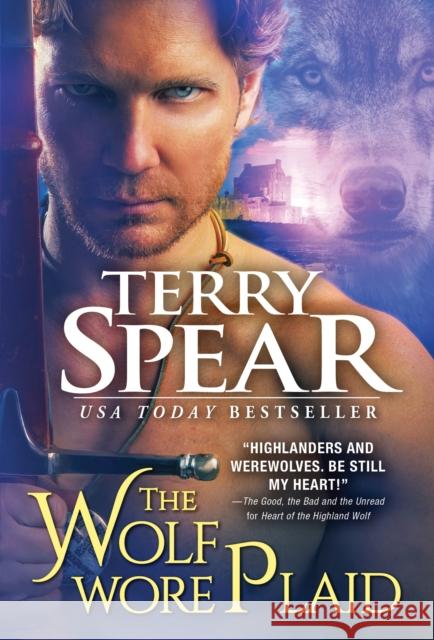 The Wolf Wore Plaid Terry Spear 9781728228785