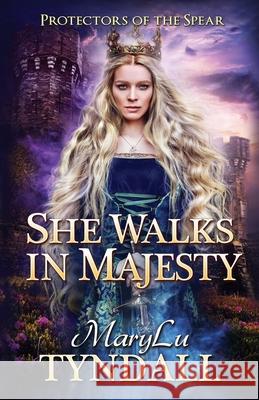 She Walks in Majesty Marylu Tyndall 9781734442021