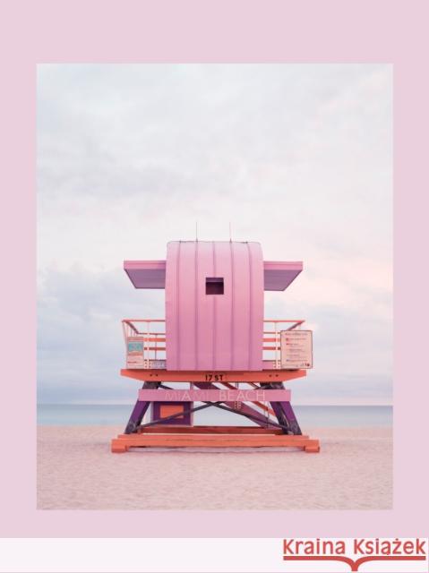 Lifeguard Towers: Miami Tommy Kwak 9781736156223 Blurring Books