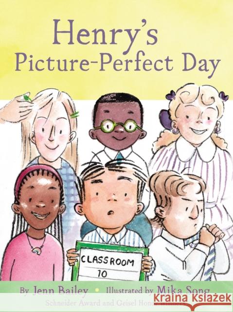 Henry’s Picture-Perfect Day: Book 3 Jenn Bailey 9781797230252 Chronicle Books