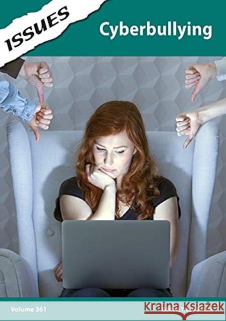 Cyberbullying: Issues: PSHE & RSE Resources For Key Stage 3 & 4  9781861688170 Cambridge Media Group