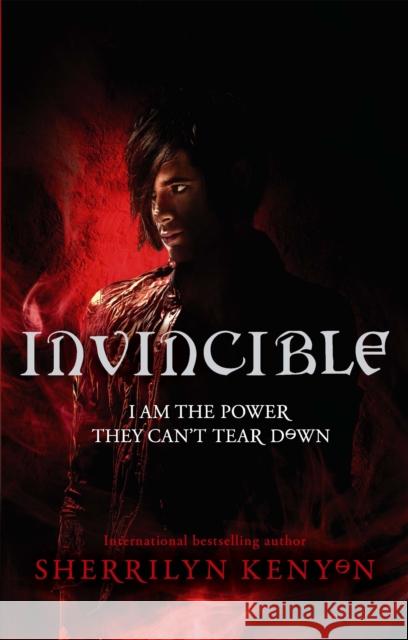 Invincible: Number 2 in series Sherrilyn Kenyon 9781907410246